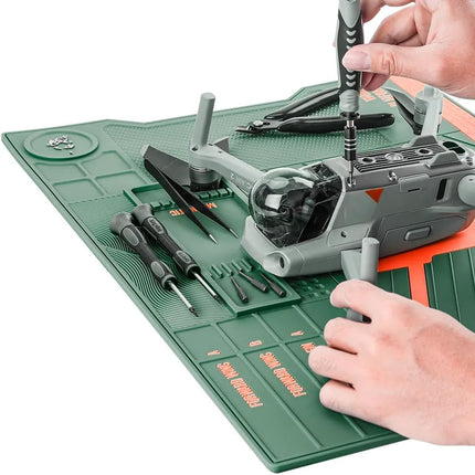 Drone Soldering Repair Mat – Heat Resistant Silicone Work Station with Magnetic Slots (Green)