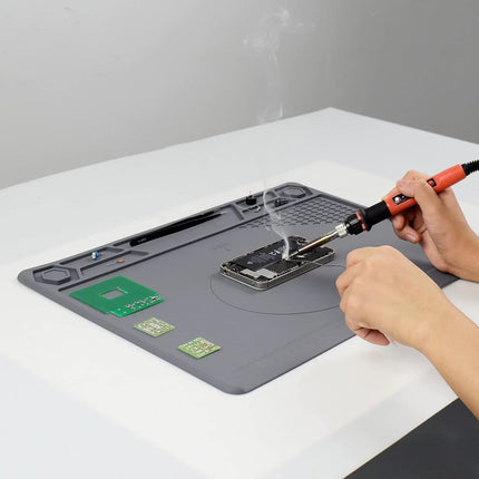 TE-616 Soldering Mat 40×29cm – Heat-Resistant Silicone Magnetic Repair Work Mat