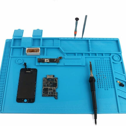 S-170 Silicone Soldering Work Mat – 124 Screw Slots, 4 Magnetic Slots, Heat Resistant